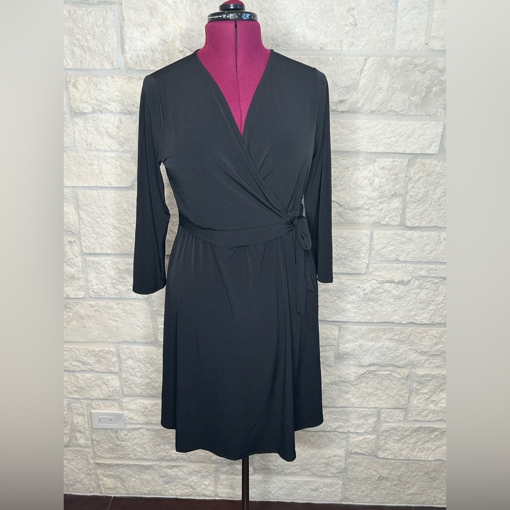 Motherhood Black Faux Maternity and Nursing Dress. Size Large V Neck 3/4 Sleeve